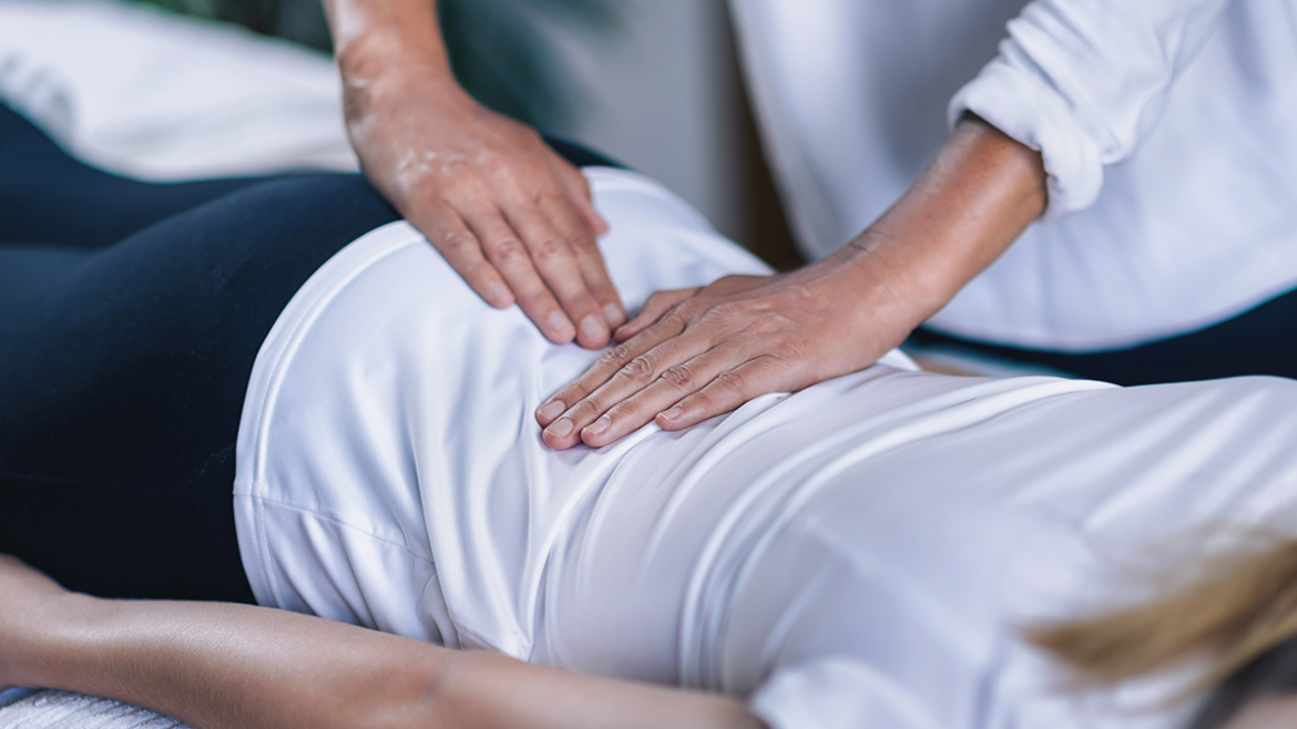 Holistic Lower Back Pain Treatment from Chiropractors