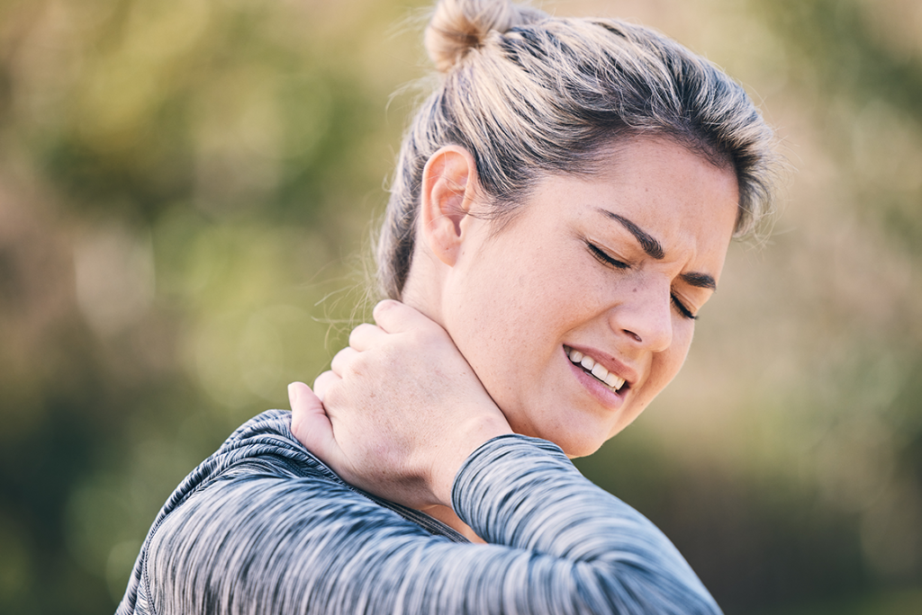 Chiropractor Neck and Shoulder Pain Rehab