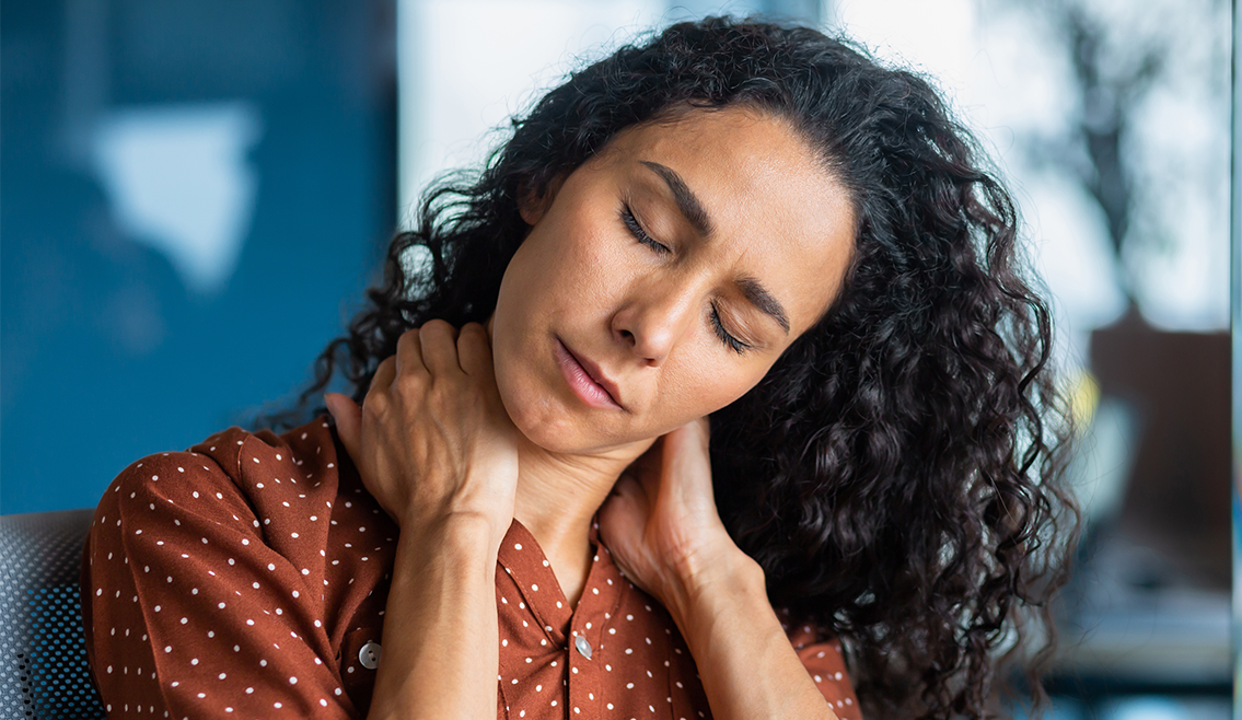 A Chiropractor’s Guide to Managing Neck Pain